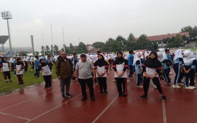 Senam Anak Indonesia Hebat
